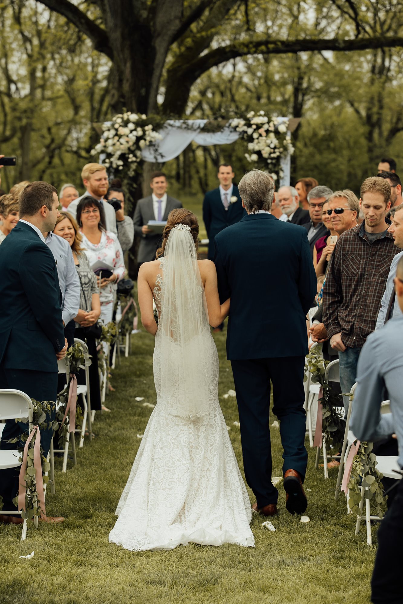 2018-5-Sammi-Travis-Ceremony-Grand-Rapids-Michigan-Wedding-Photographer-122