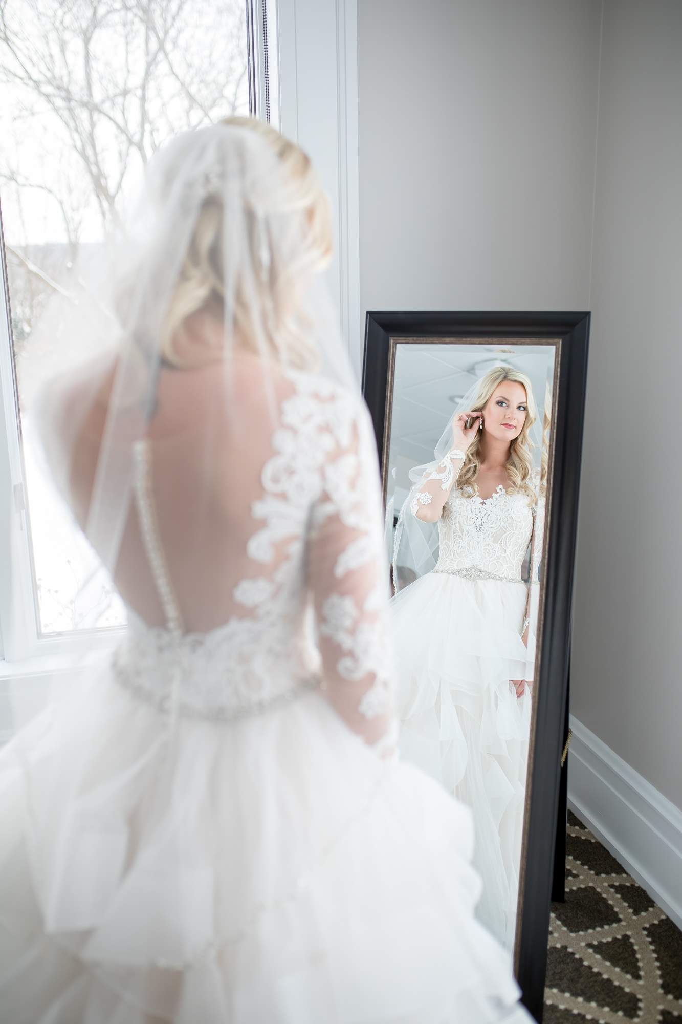 Rockford Michigan Wedding, Winter Wedding, Christina Leskovar Photography-18